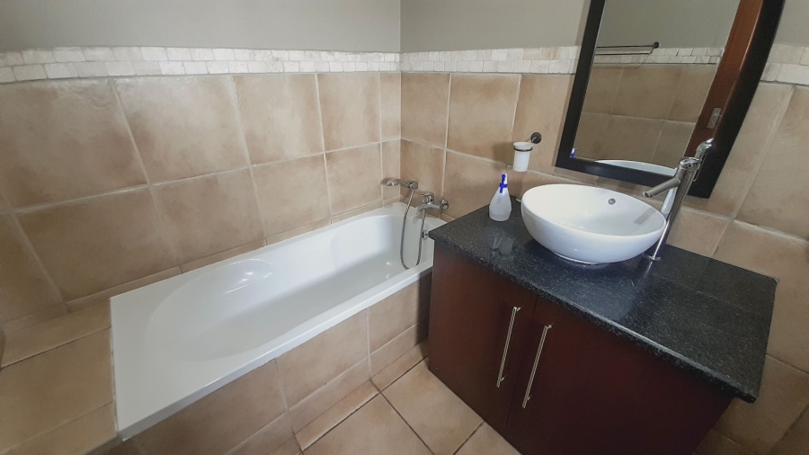 3 Bedroom Property for Sale in Melodie North West